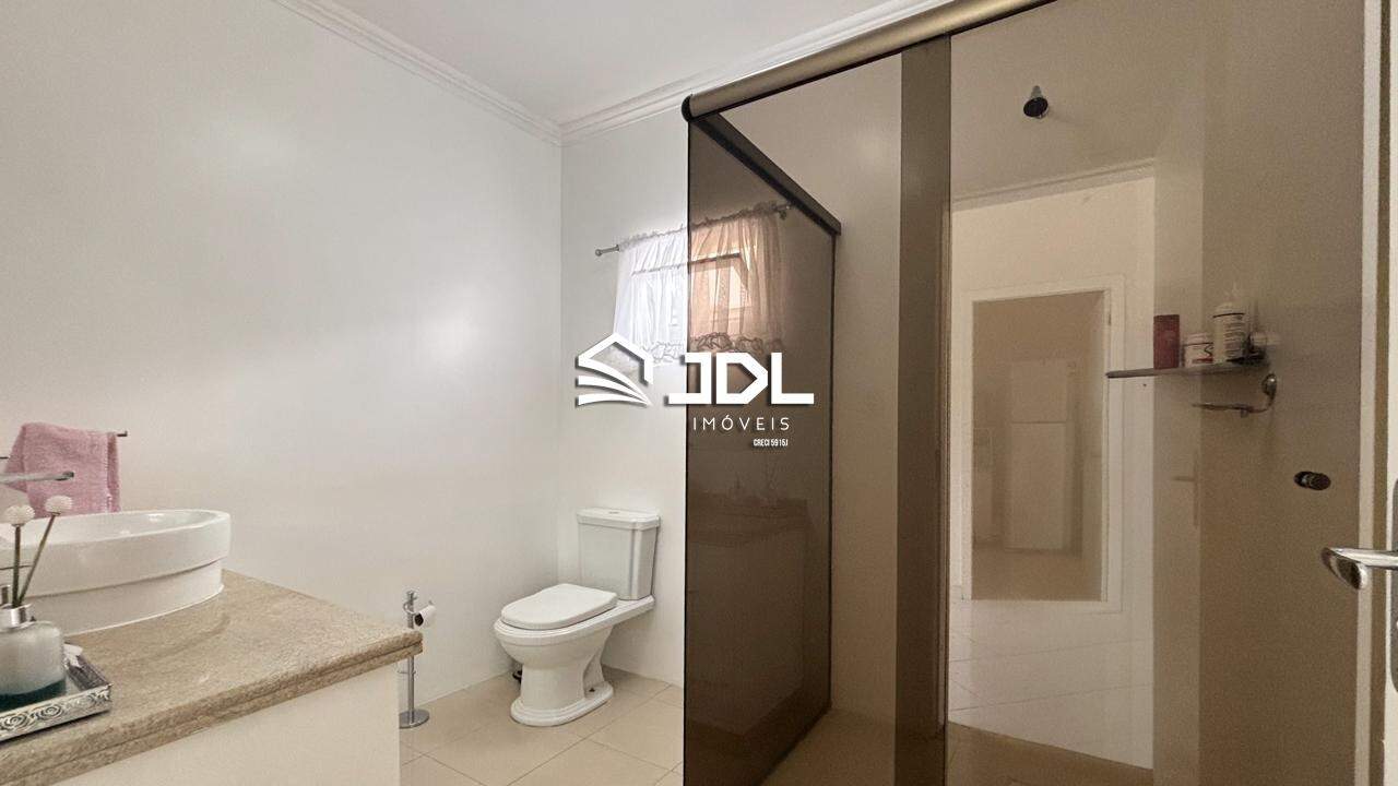 Casa à venda no bairro Velha: 