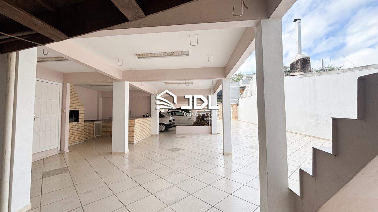 Casa à venda no bairro Velha: 
