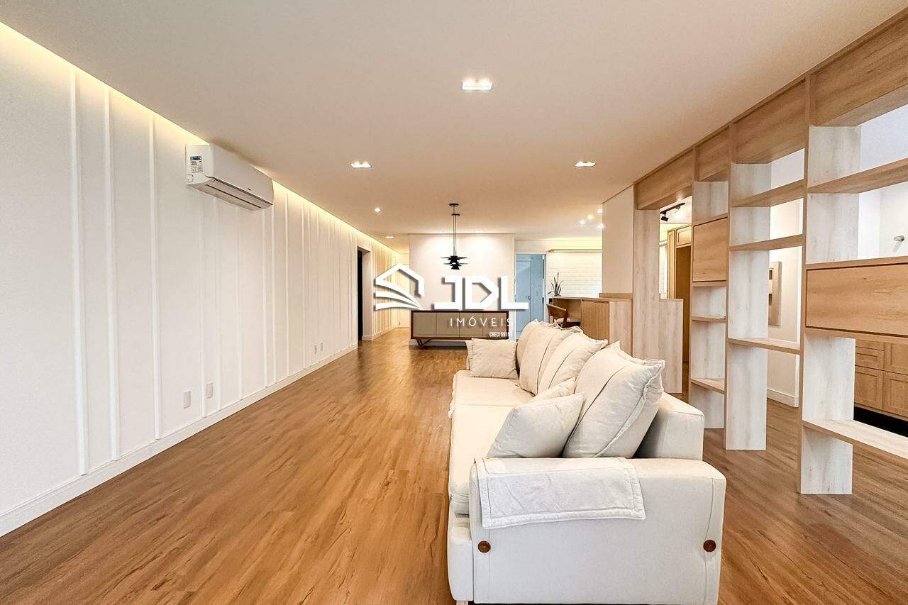Apartamento à venda no bairro Victor Konder: