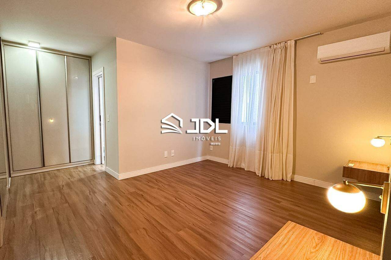 Apartamento à venda no bairro Victor Konder: