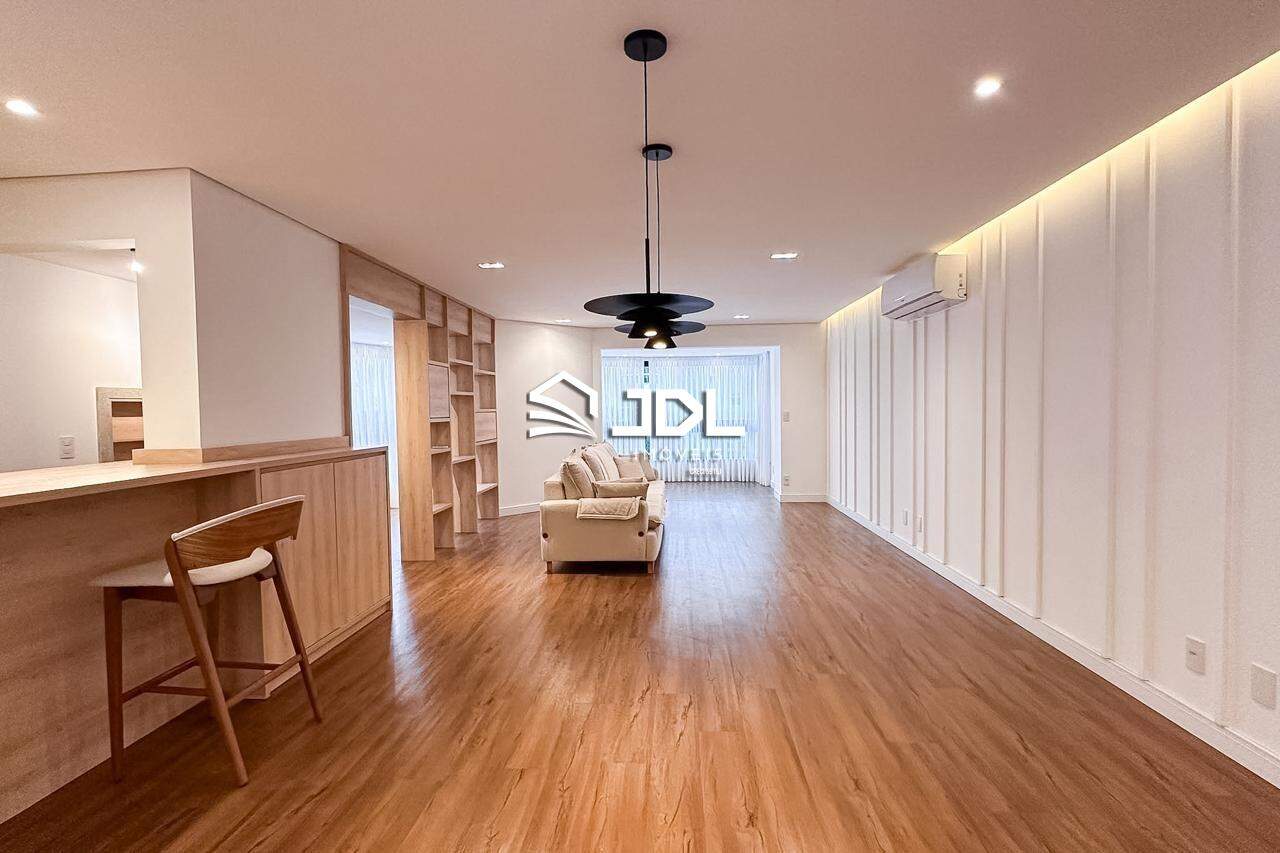 Apartamento à venda no bairro Victor Konder: 