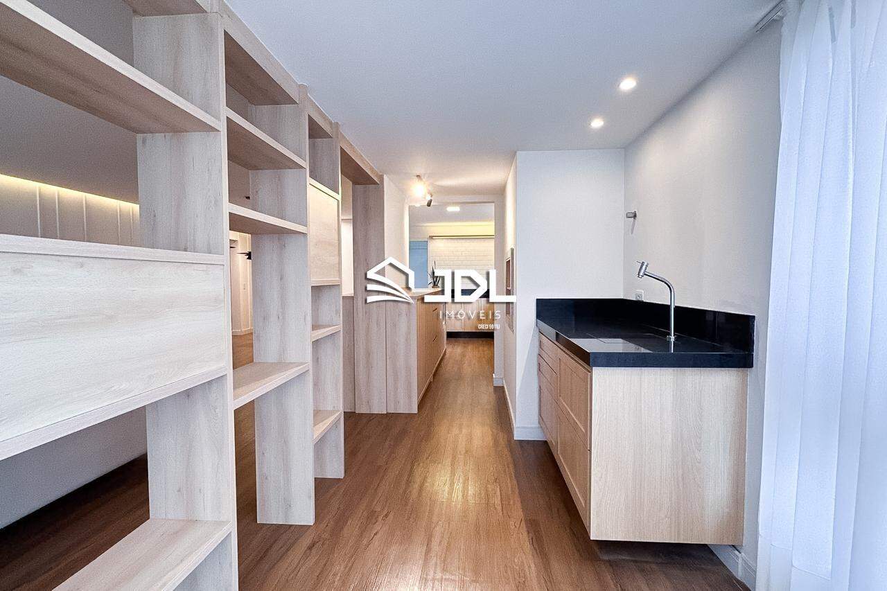 Apartamento à venda no bairro Victor Konder: