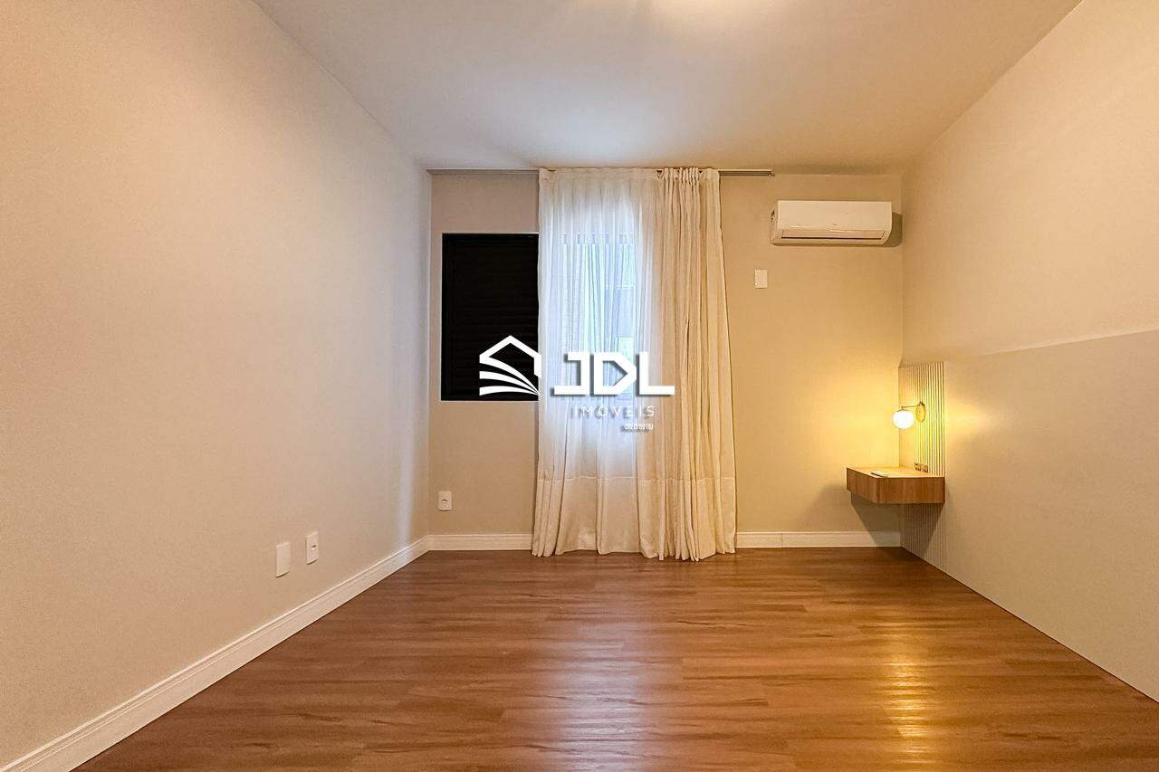Apartamento à venda no bairro Victor Konder: