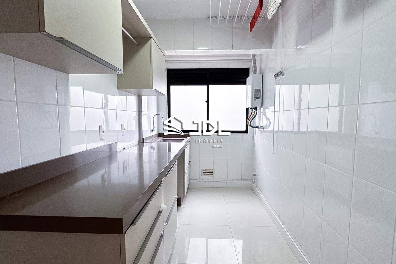 Apartamento à venda no bairro Victor Konder: