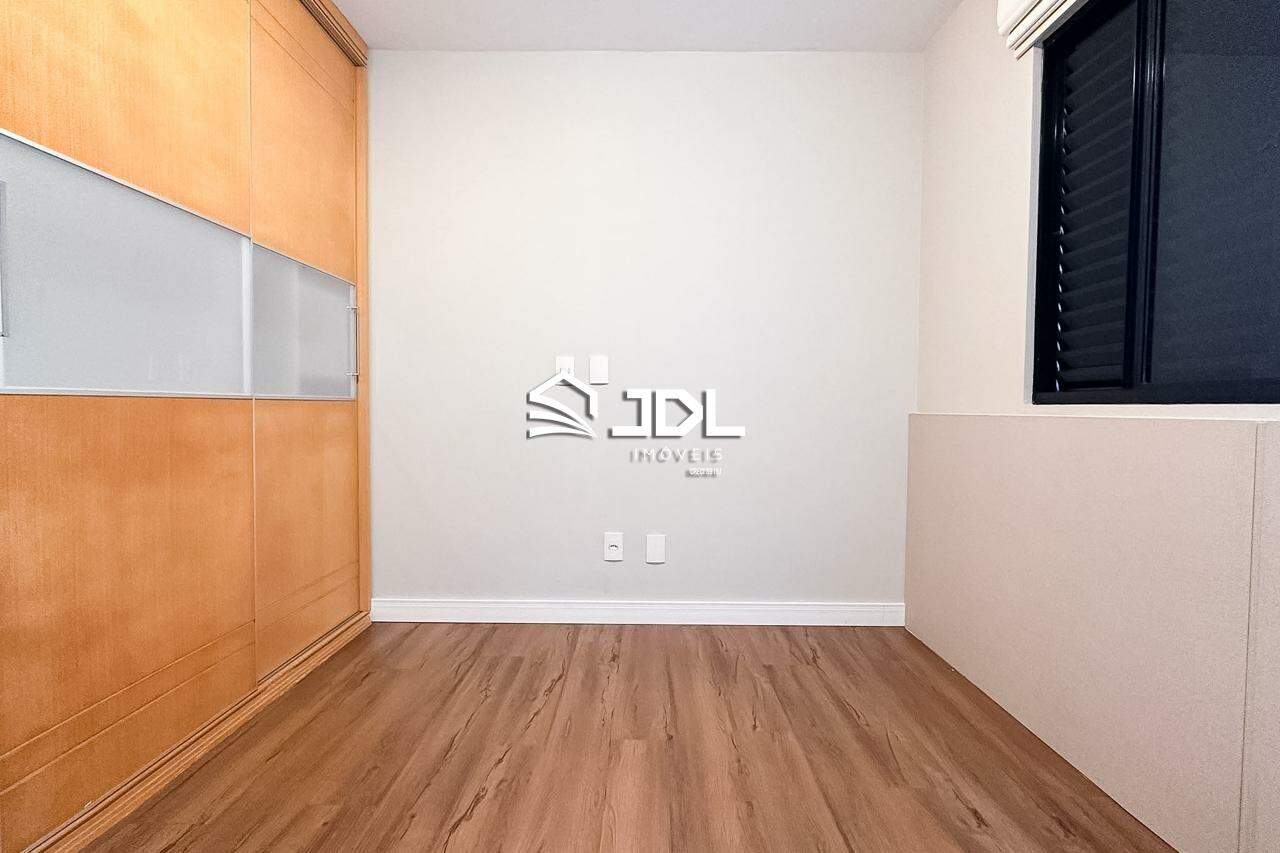 Apartamento à venda no bairro Victor Konder: