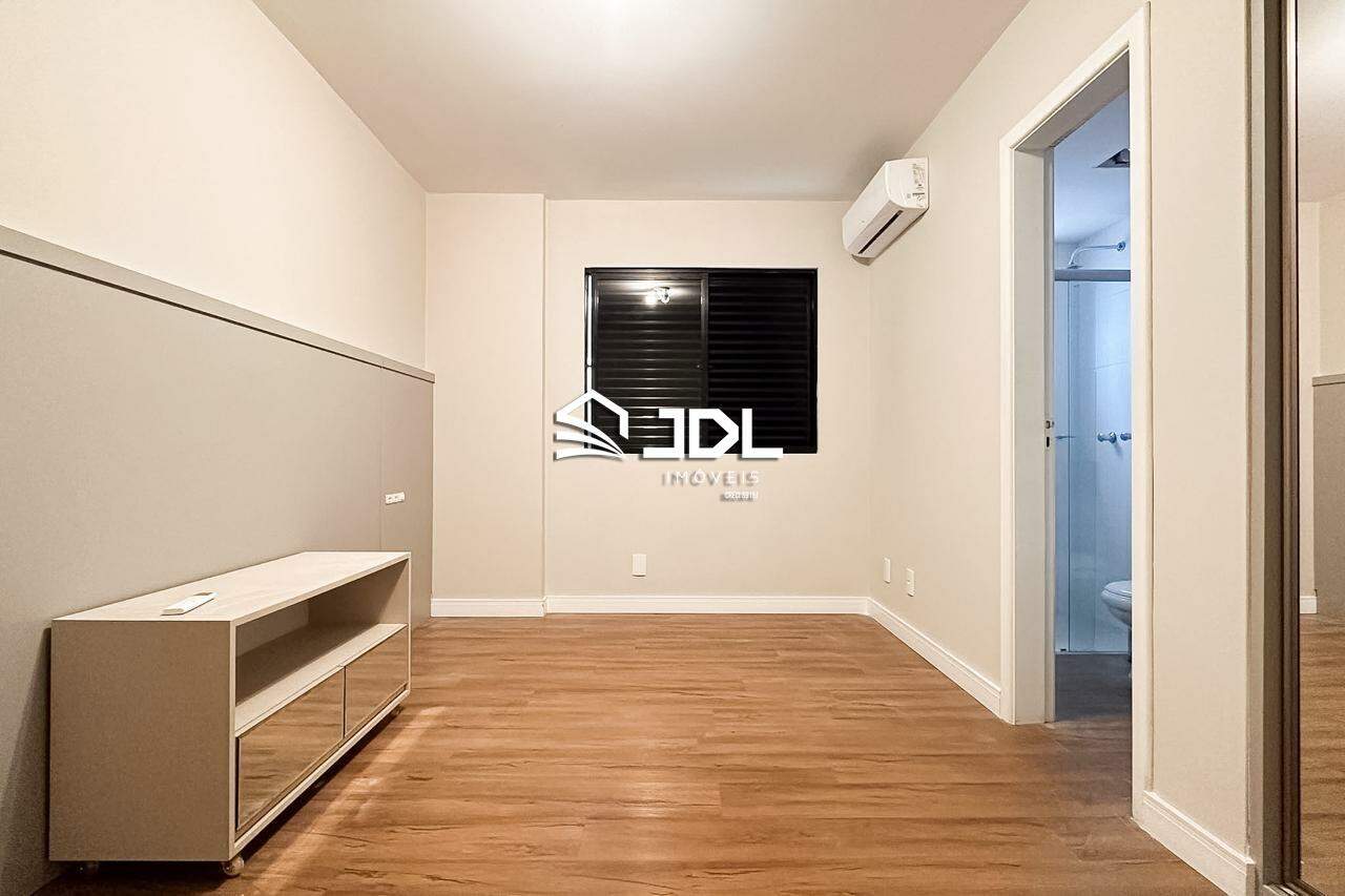 Apartamento à venda no bairro Victor Konder: