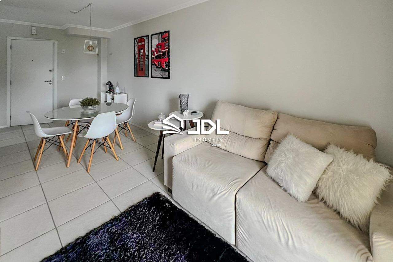 Apartamento à venda no bairro Escola Agrícola: 