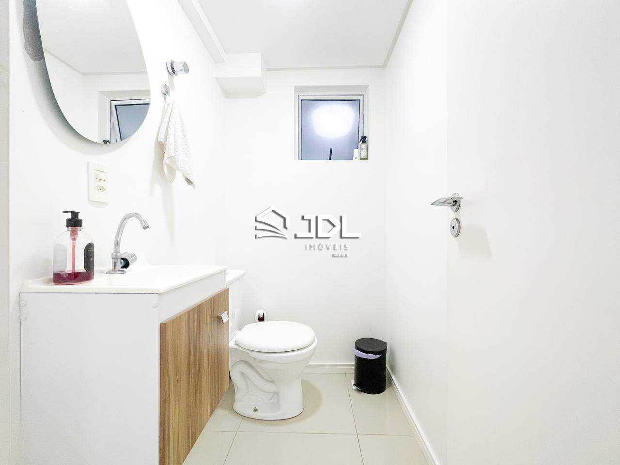Apartamento à venda no bairro Velha: 