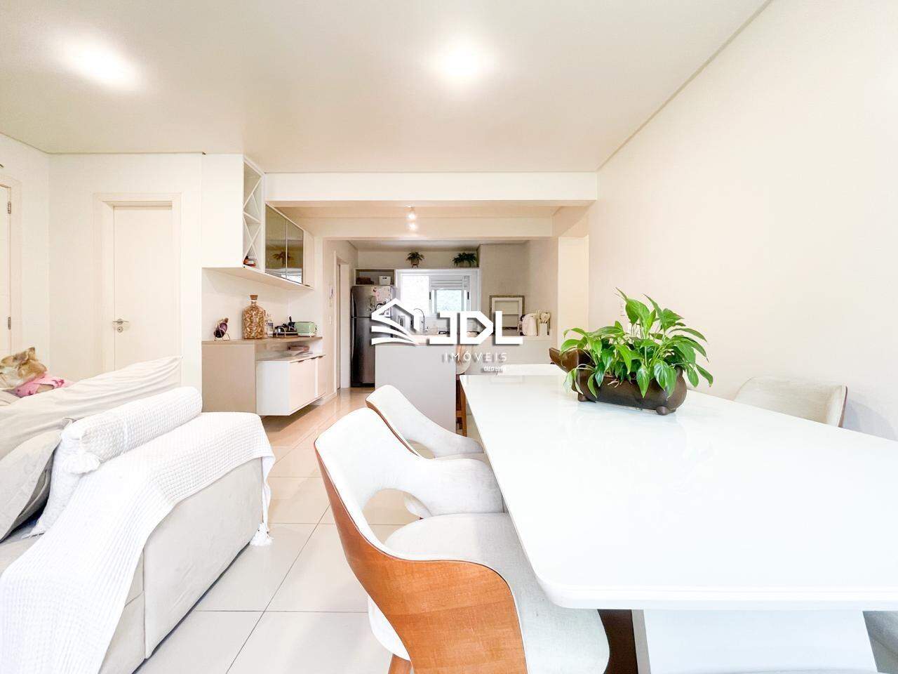 Apartamento à venda no bairro Velha: 