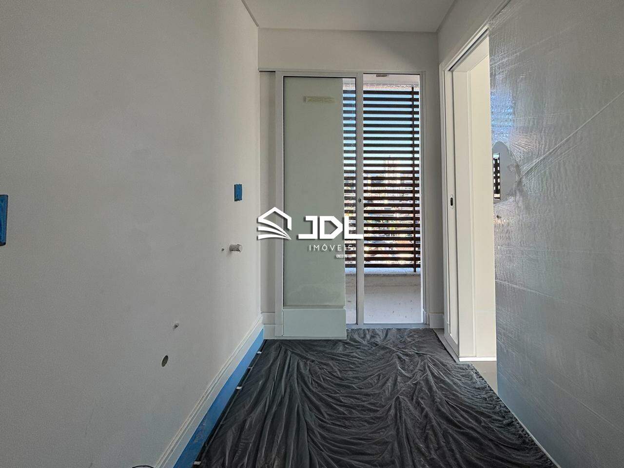 Apartamento à venda no bairro Vila Nova: 