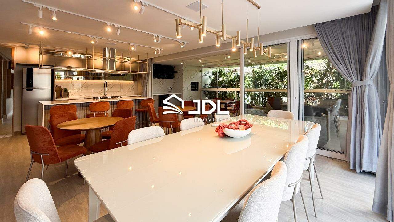 Apartamento à venda no bairro Vila Nova: 