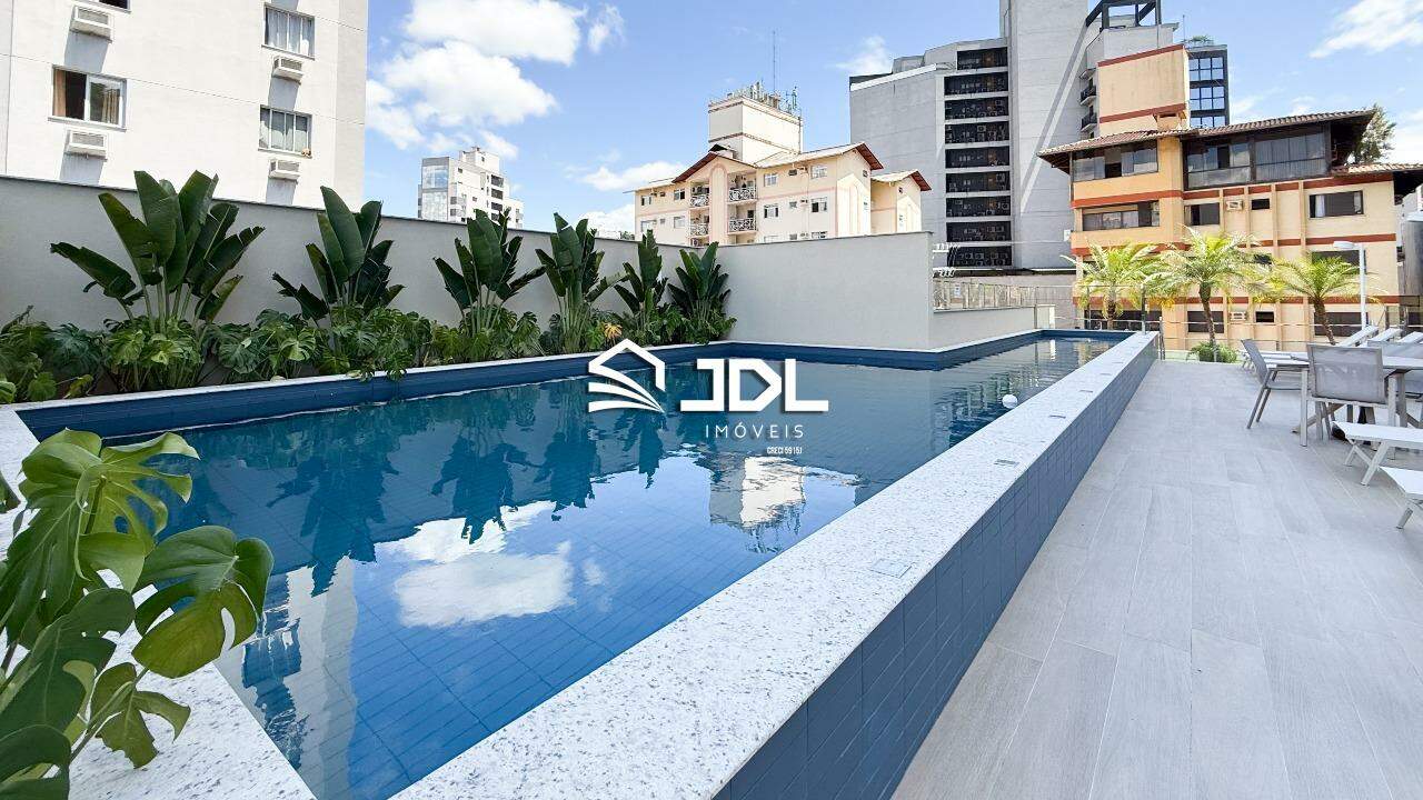 Apartamento à venda no bairro Vila Nova: 