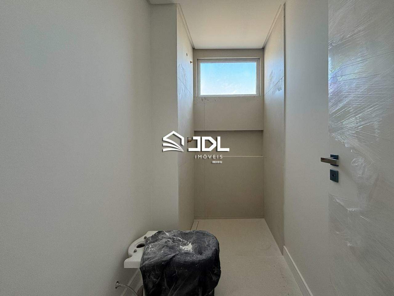 Apartamento à venda no bairro Vila Nova: 