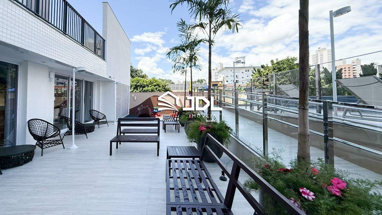 Apartamento à venda no bairro Vila Nova: 
