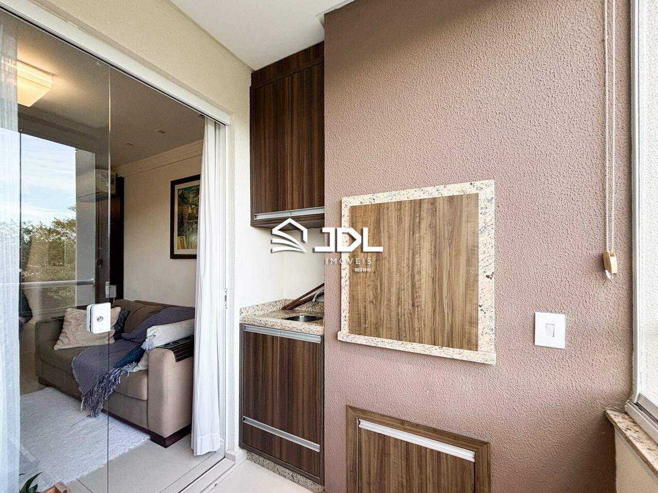 Apartamento à venda no bairro Velha: 