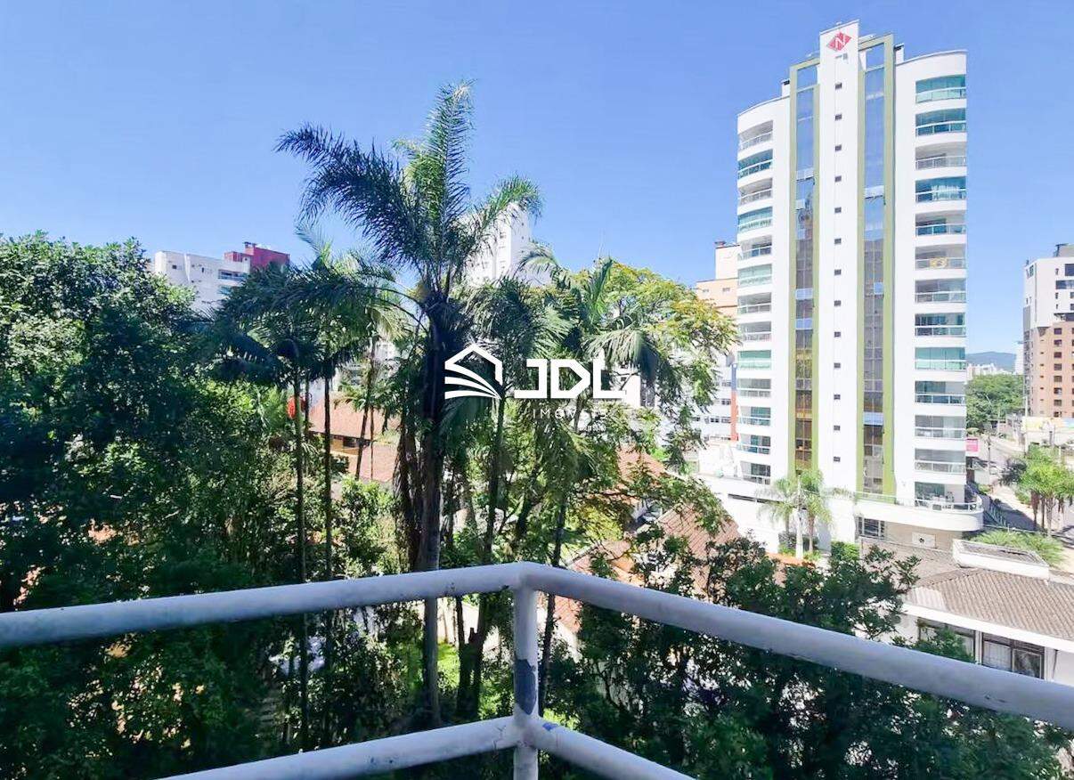 Apartamento à venda no bairro Victor Konder: