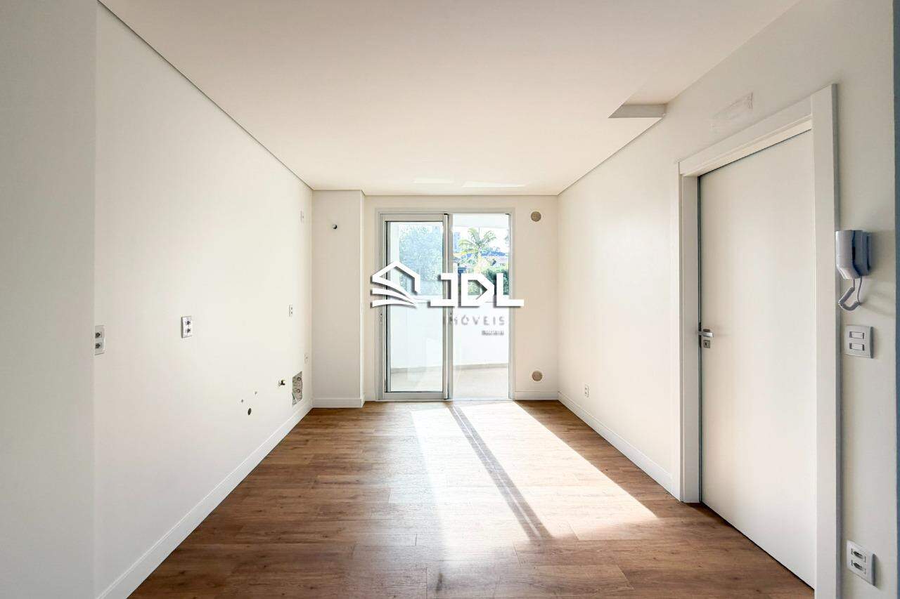 Apartamento à venda no bairro Vila Nova: 