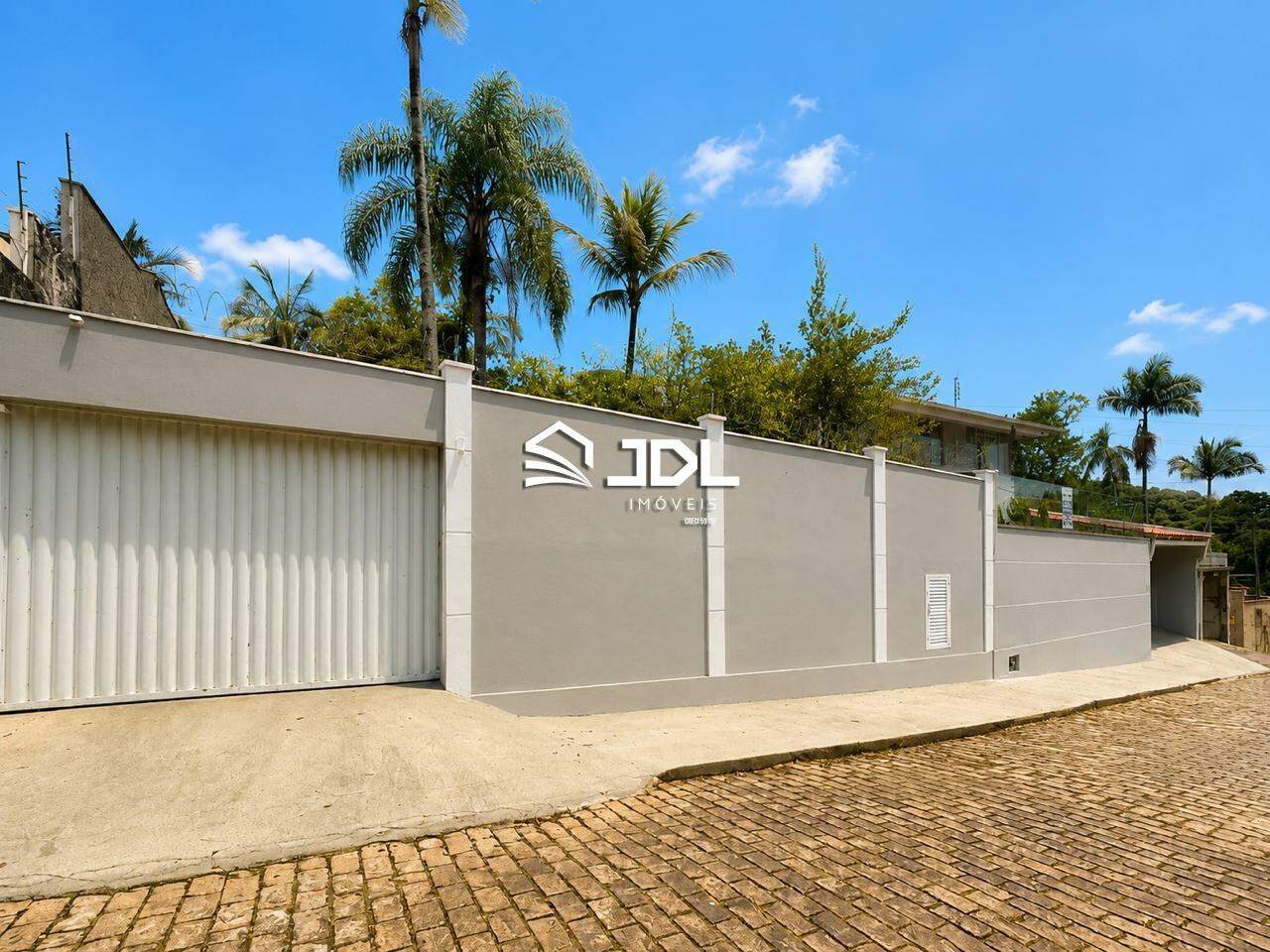 Casa à venda no bairro Centro: 