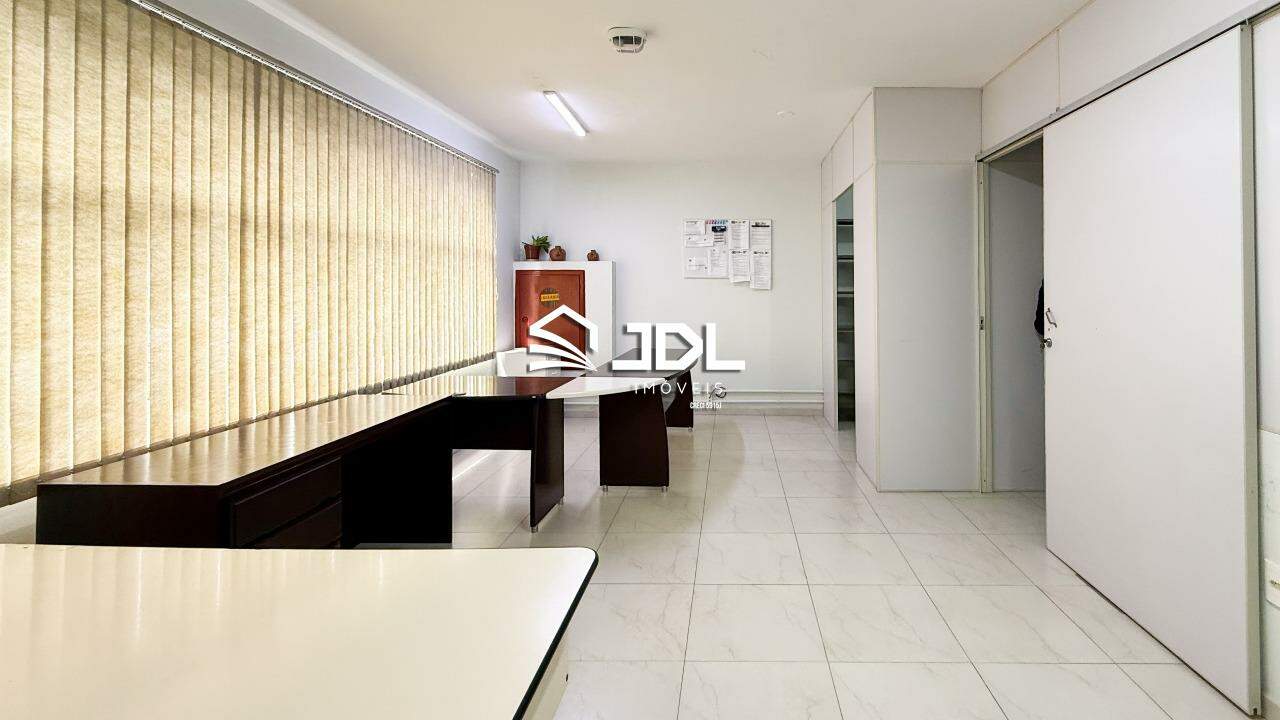 Sala à venda no bairro Victor Konder: 