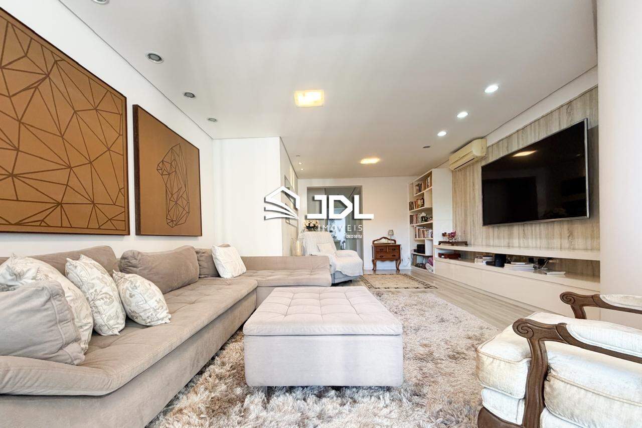 Apartamento à venda no bairro Ponta Aguda: 