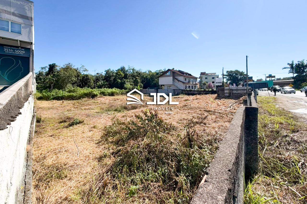 Terreno à venda no bairro Itoupava Central: 