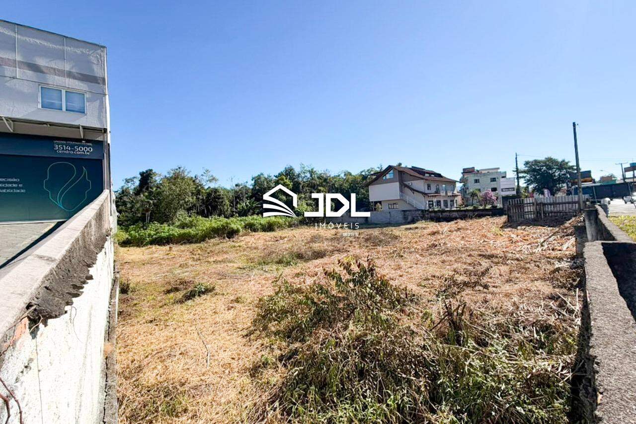 Terreno à venda no bairro Itoupava Central: 
