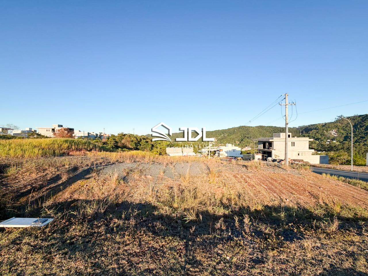 Terreno à venda no bairro Ponta Aguda: 