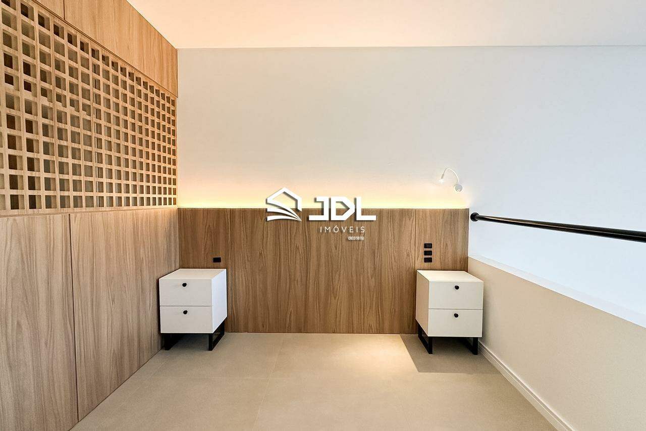 Apartamento à venda no bairro Vila Nova: 