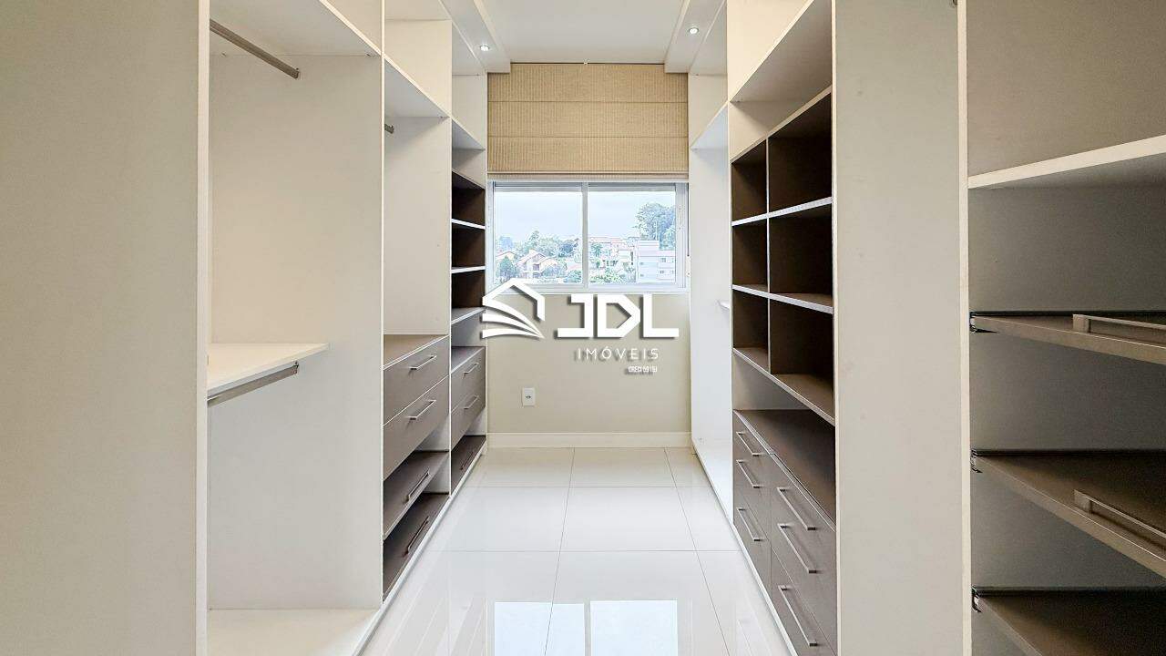 Apartamento à venda no bairro Escola Agrícola: