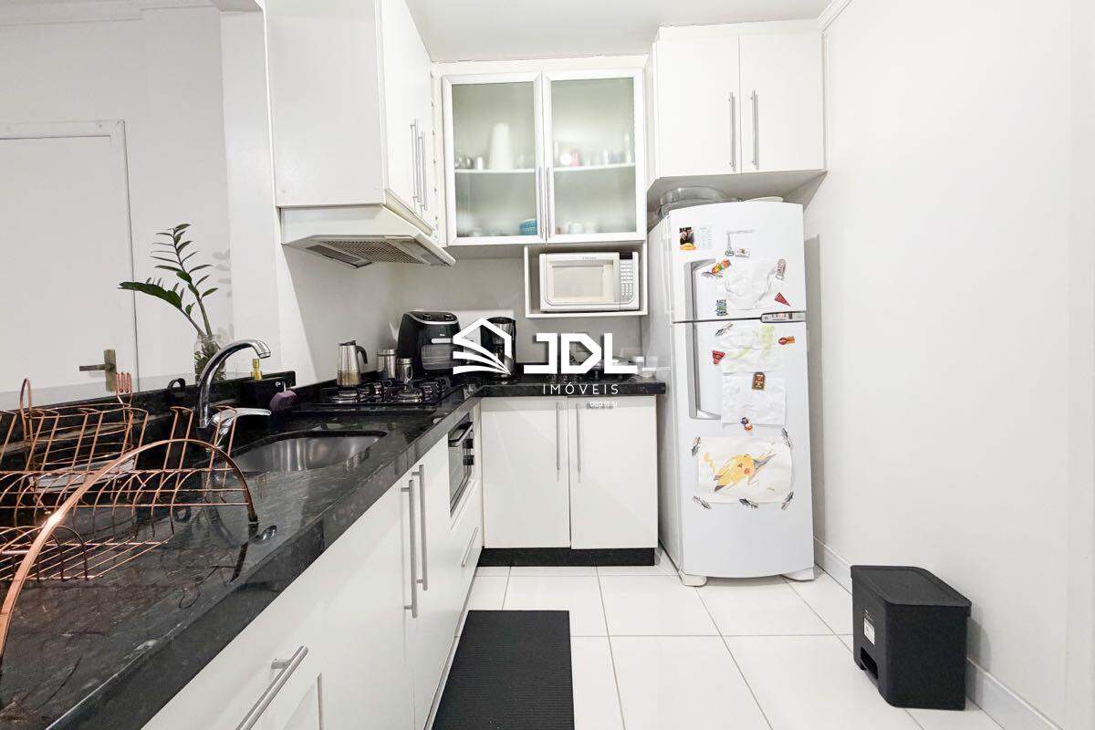 Apartamento à venda no bairro Ponta Aguda: 