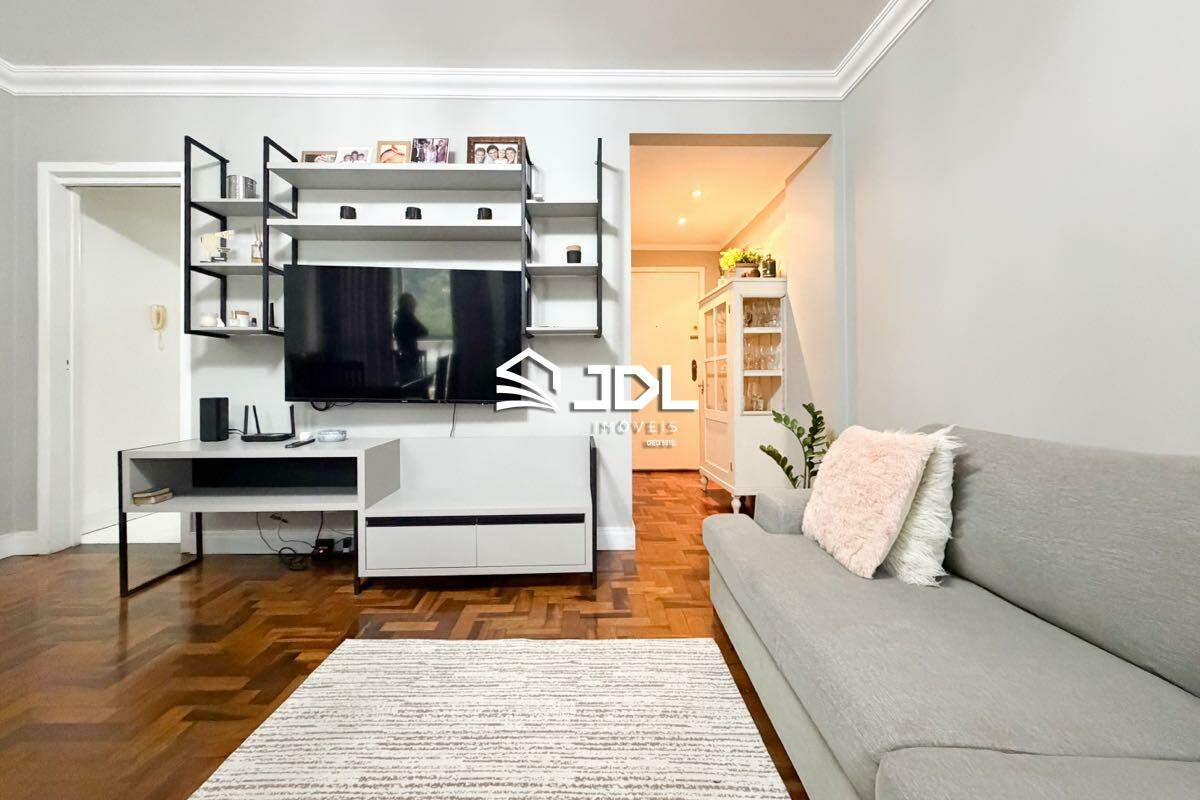 Apartamento à venda no bairro Ponta Aguda: 