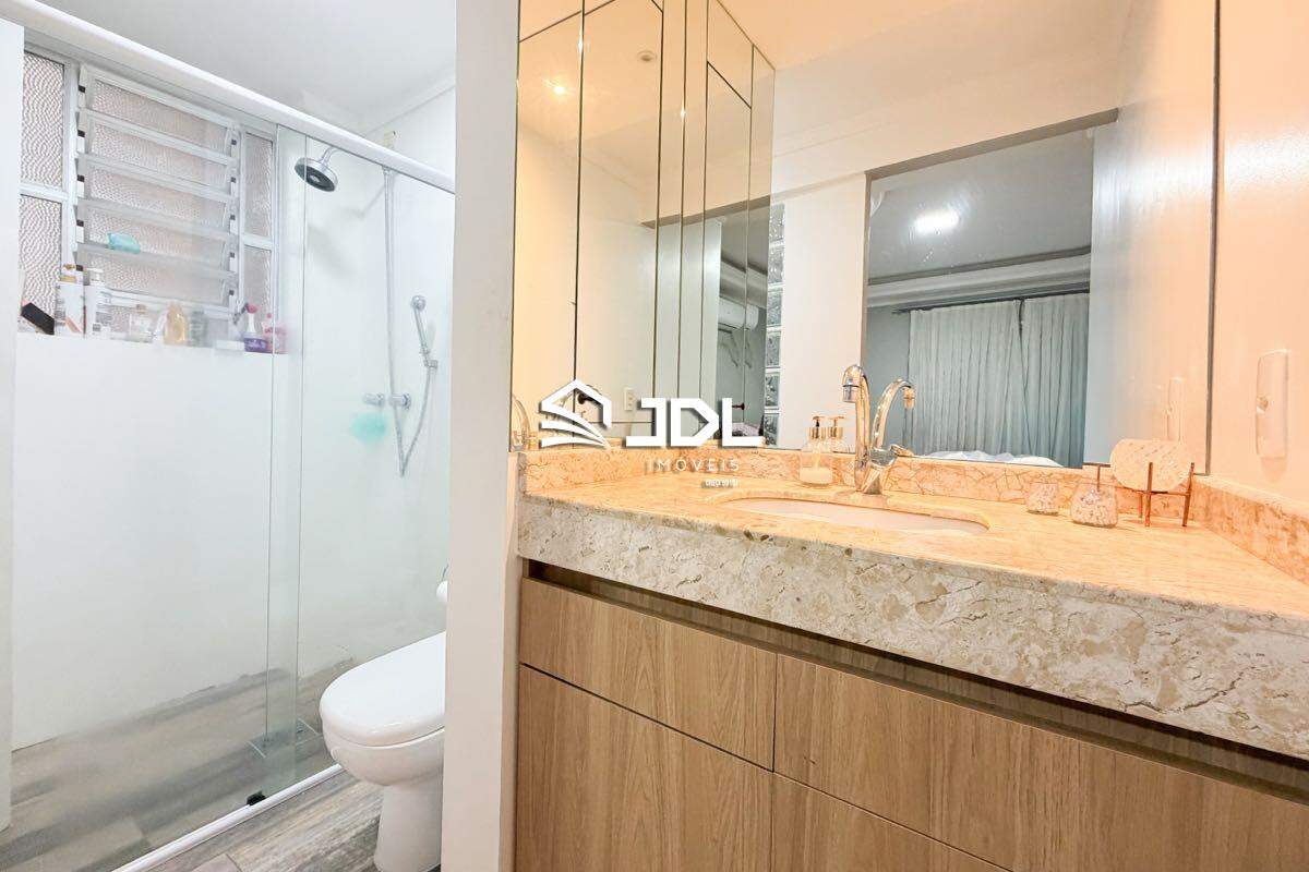 Apartamento à venda no bairro Ponta Aguda: 
