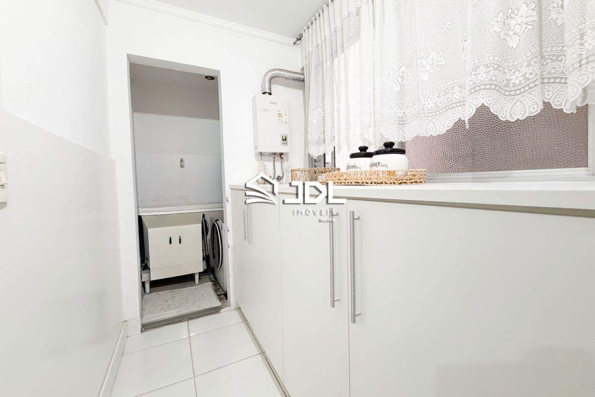 Apartamento à venda no bairro Ponta Aguda: 