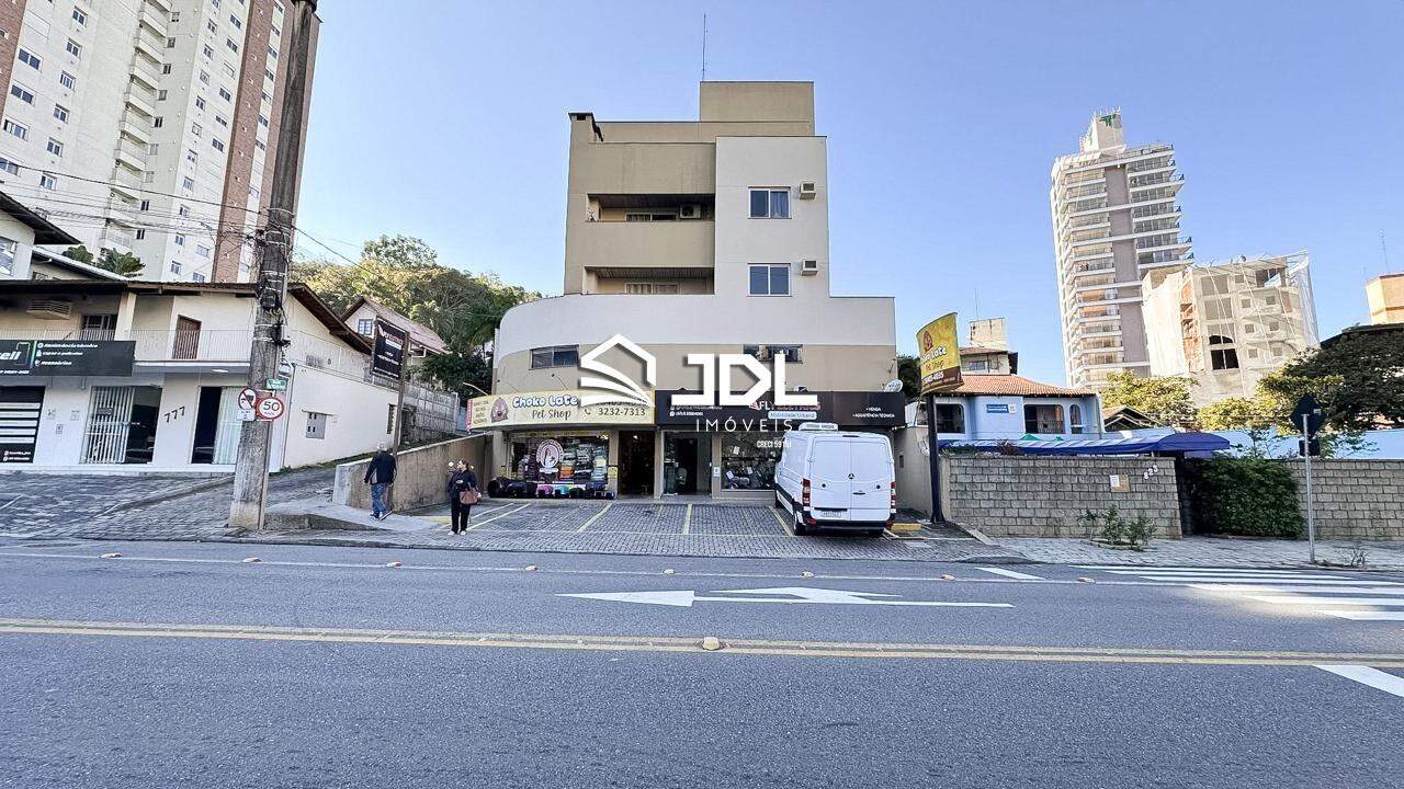 Prédio à venda no bairro Vila Nova: 