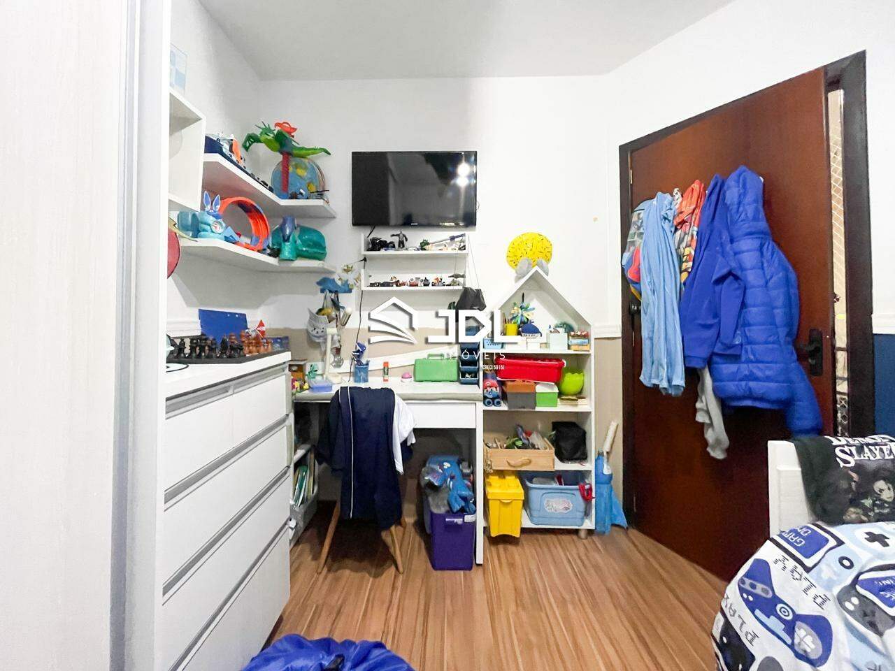 Casa à venda no bairro Vila Nova: 