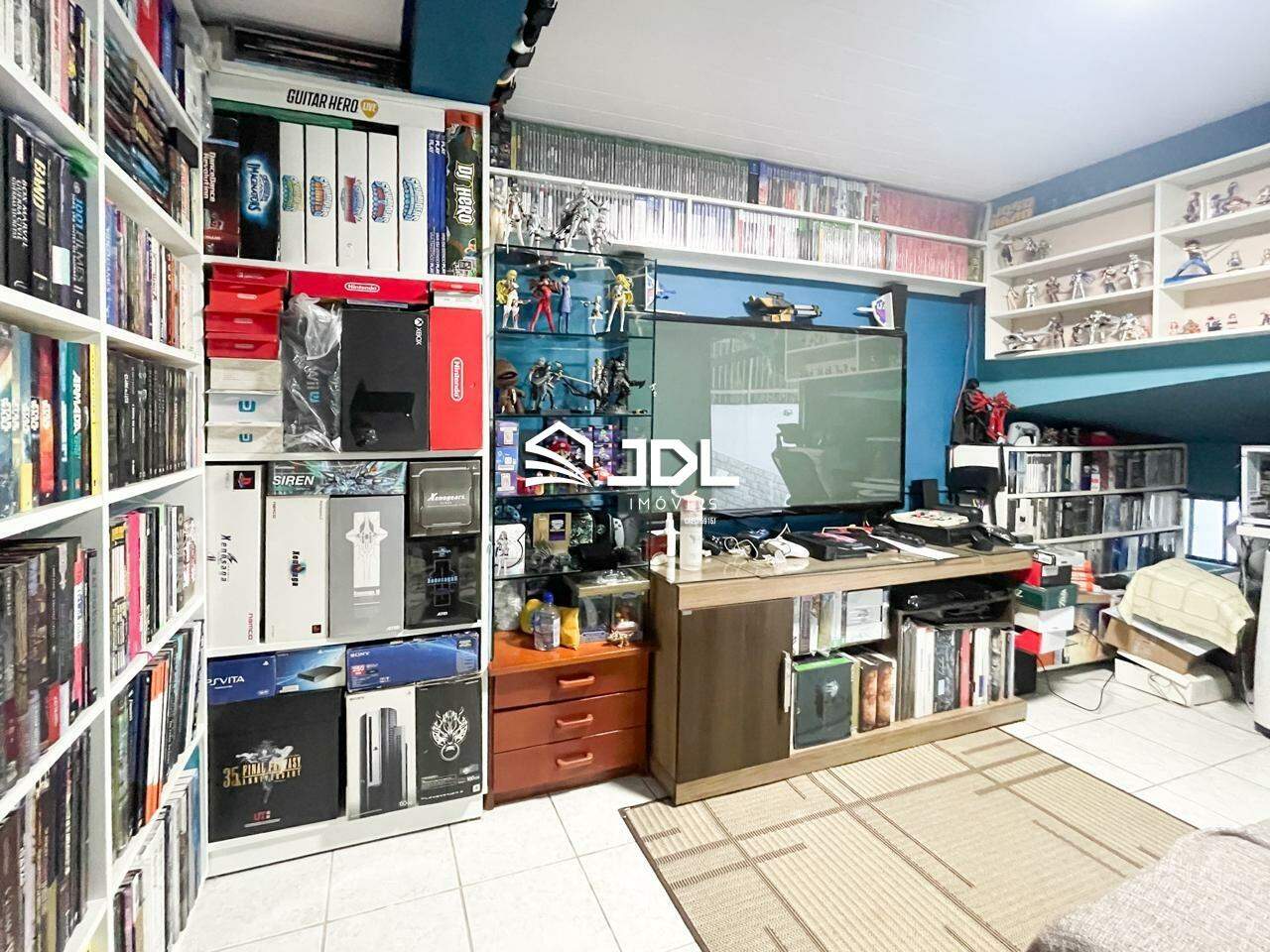 Casa à venda no bairro Vila Nova: 