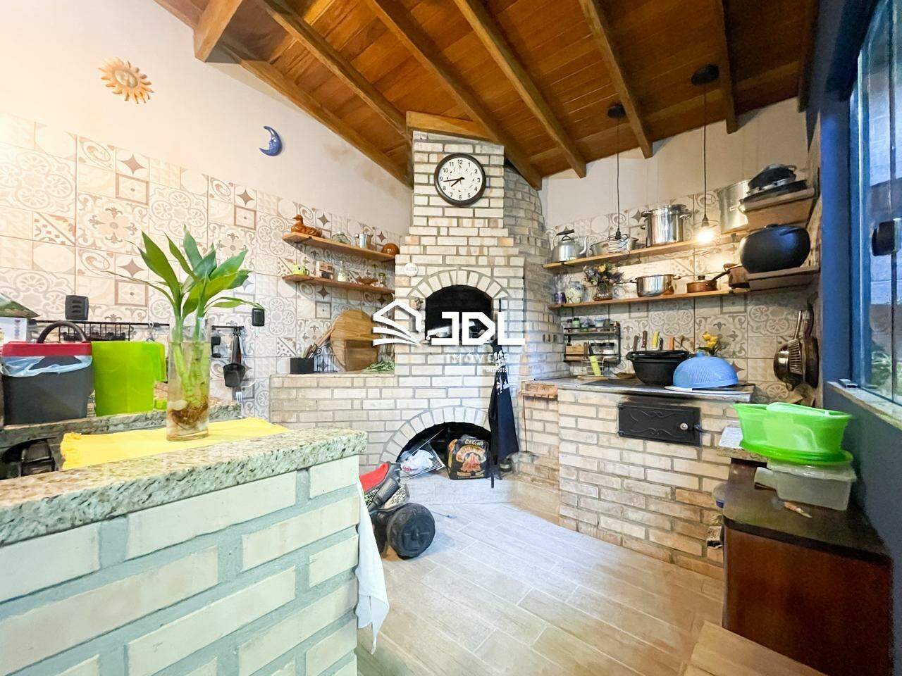 Casa à venda no bairro Vila Nova: 