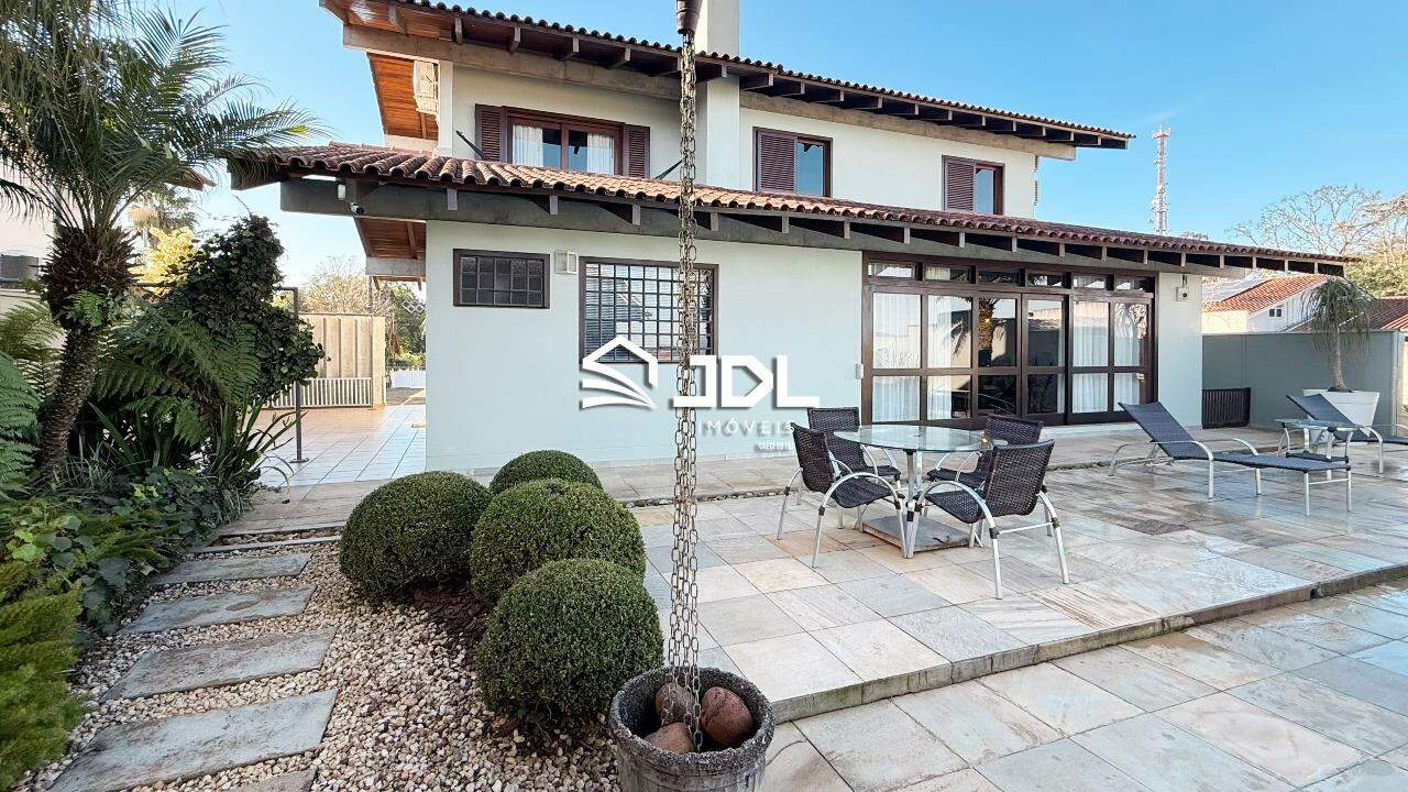 Casa à venda no bairro Ponta Aguda: 
