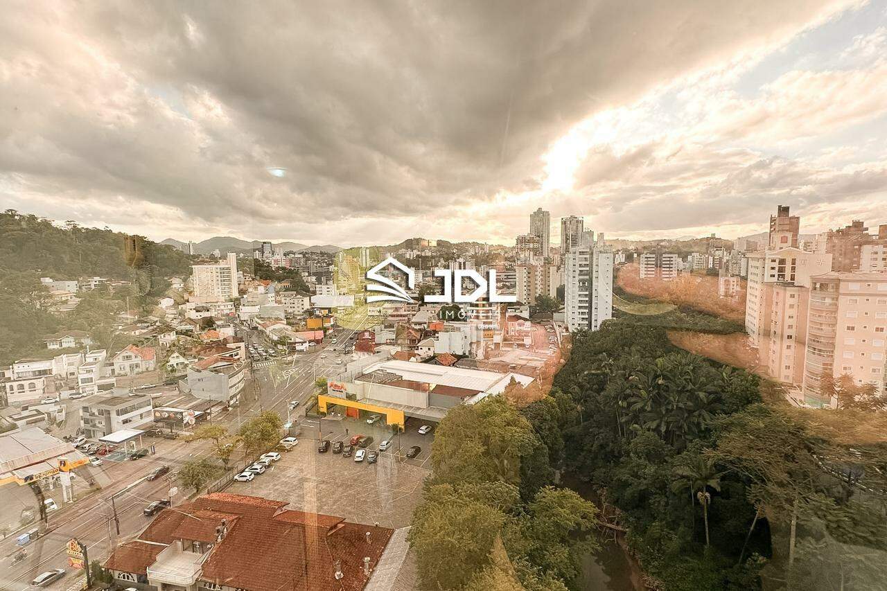 Apartamento à venda no bairro Centro: 