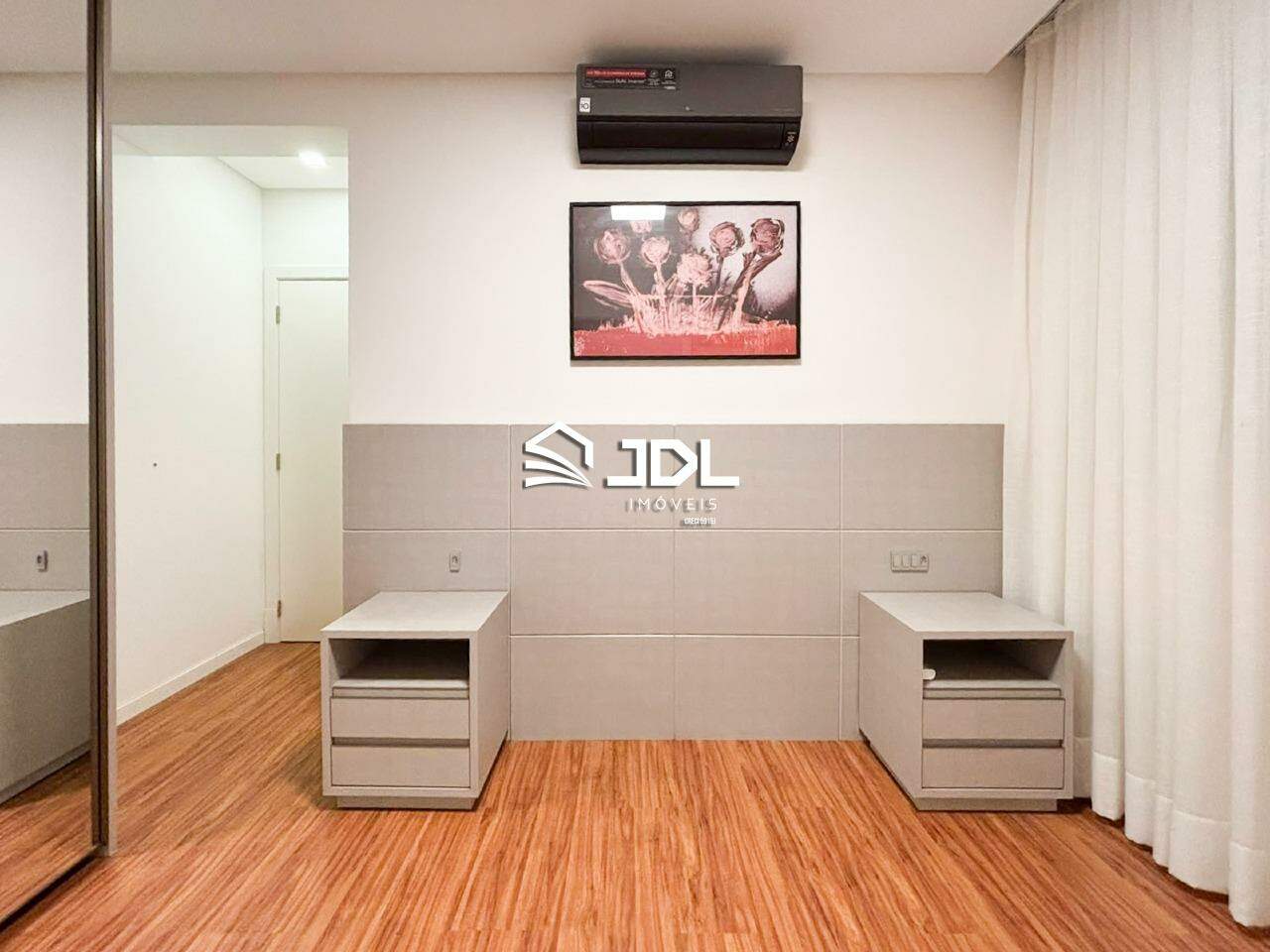 Apartamento à venda no bairro Victor Konder:
