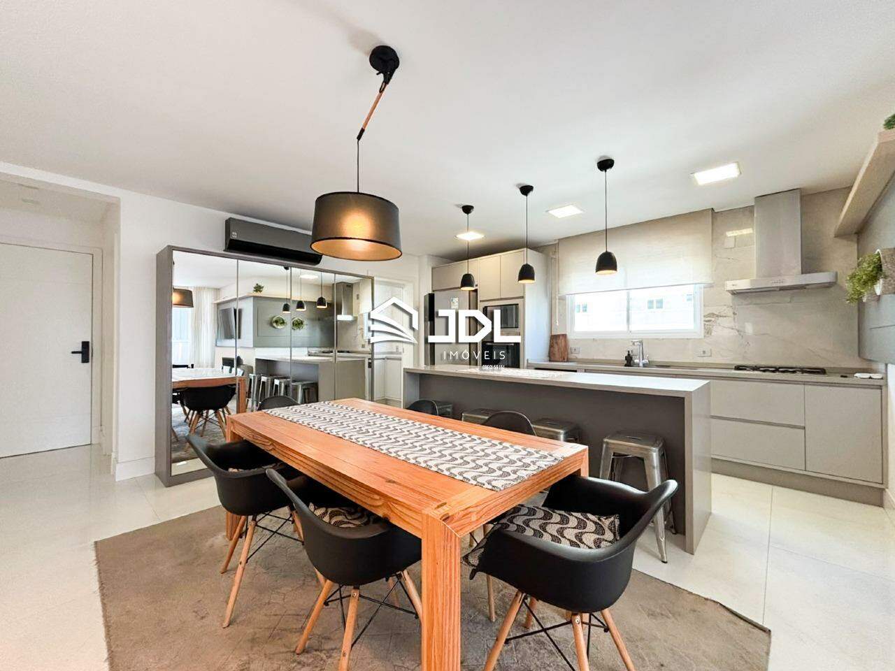 Apartamento à venda no bairro Victor Konder: