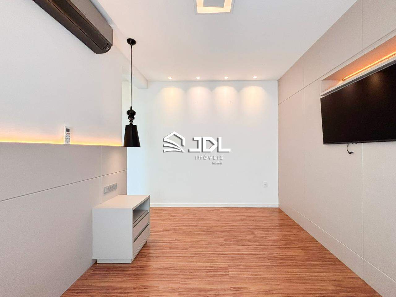 Apartamento à venda no bairro Victor Konder: