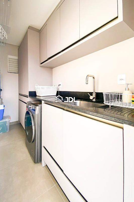 Casa à venda no bairro Vila Nova: 