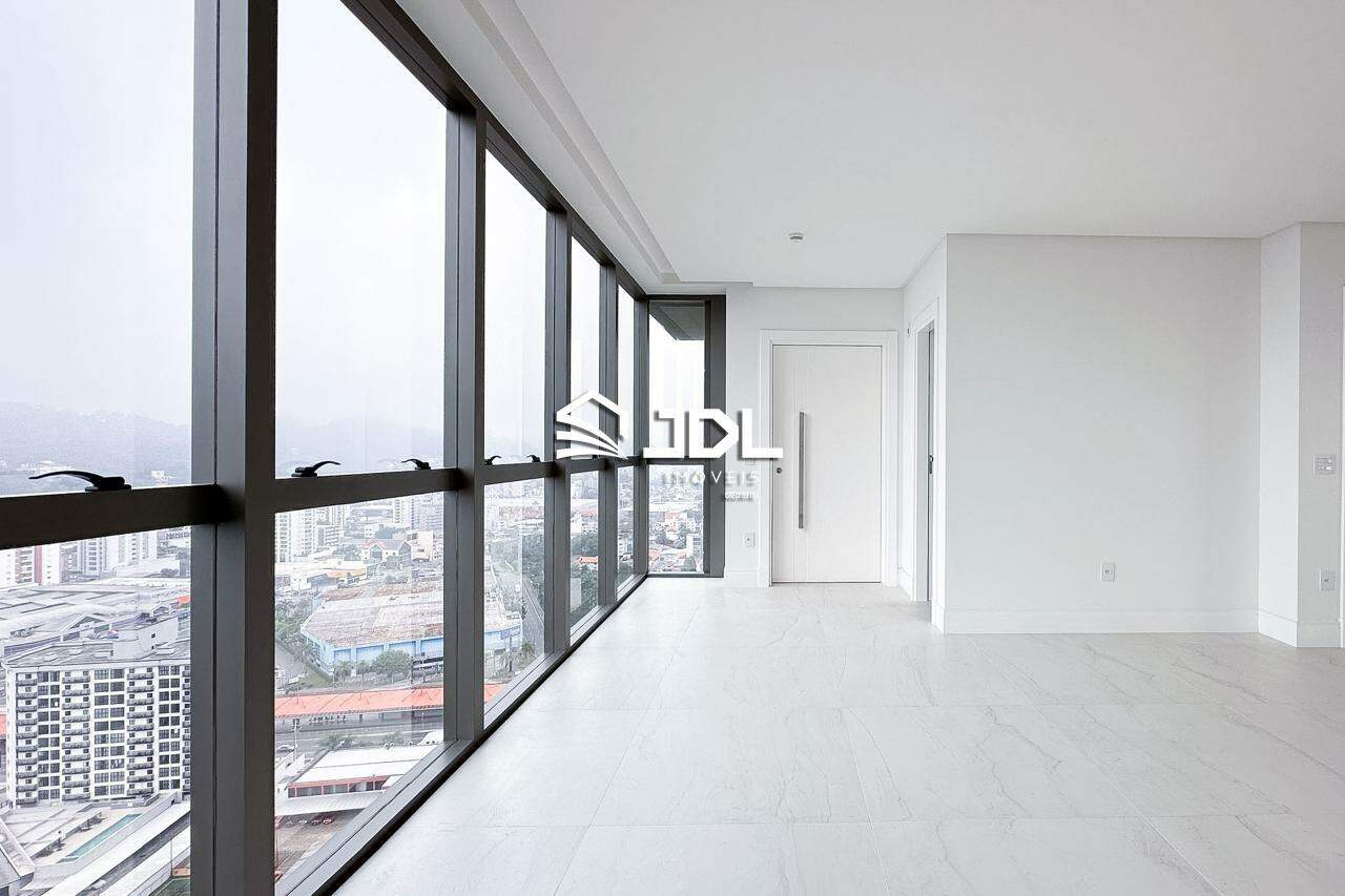 Apartamento à venda no bairro Victor Konder: 