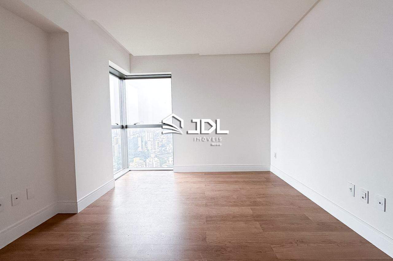 Apartamento à venda no bairro Victor Konder: 