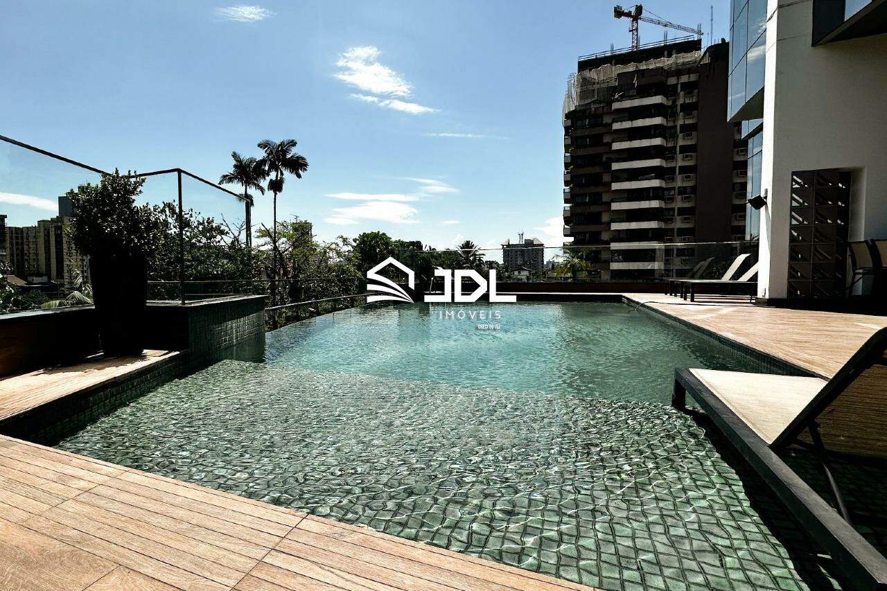 Apartamento à venda no bairro Ponta Aguda: 