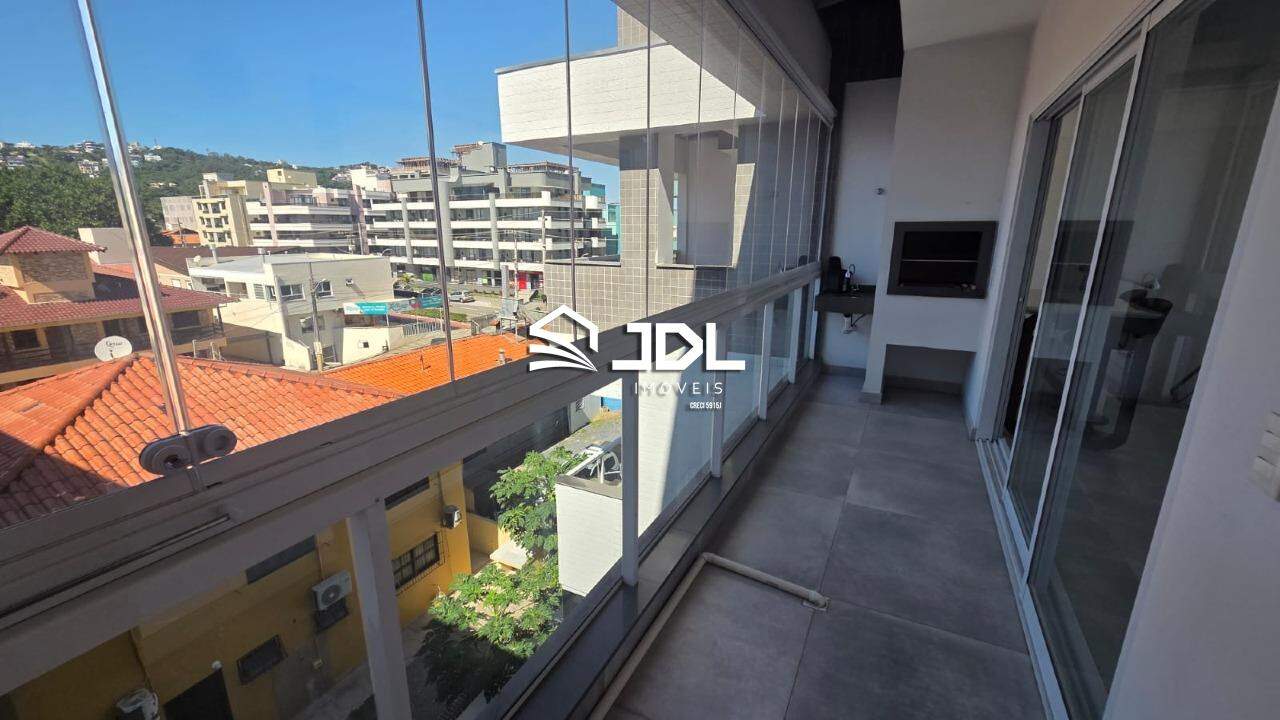 Apartamento à venda no bairro Bombas: 