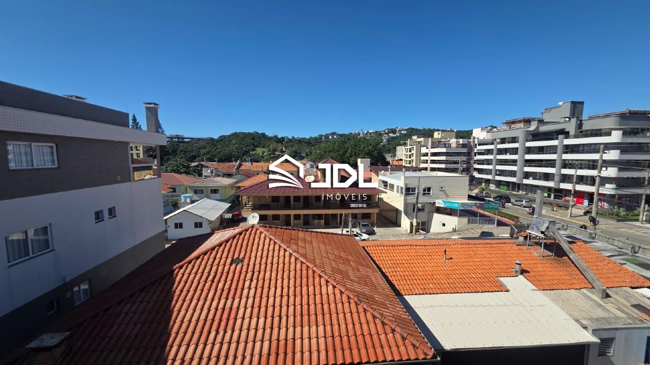 Apartamento à venda no bairro Bombas: 