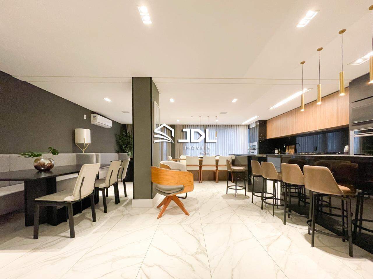 Apartamento à venda no bairro Itoupava Seca: 