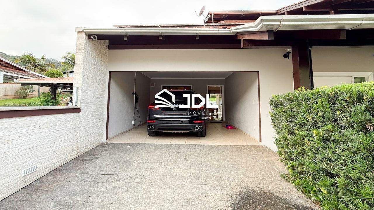 Casa à venda no bairro Do Salto: 
